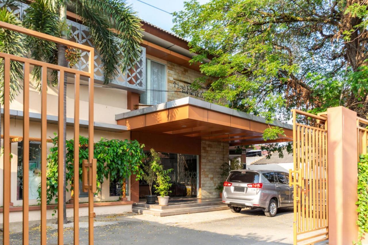 RedDoorz Plus Syariah near Java Supermall Semarang 2 Bagian luar foto