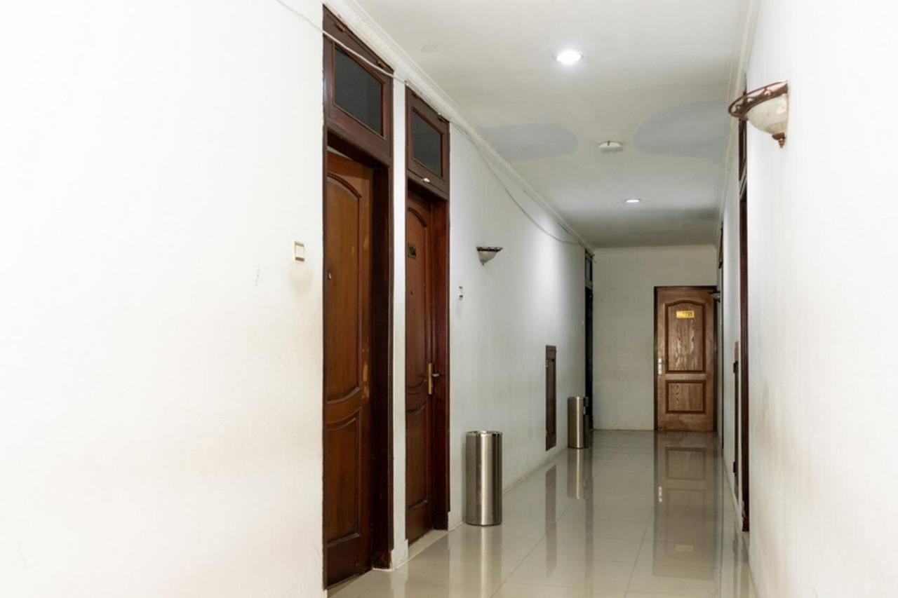 RedDoorz Plus Syariah near Java Supermall Semarang 2 Bagian luar foto
