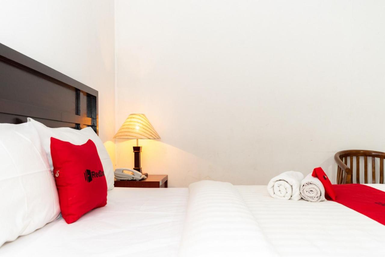 RedDoorz Plus Syariah near Java Supermall Semarang 2 Bagian luar foto