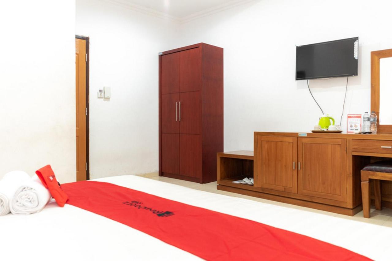 RedDoorz Plus Syariah near Java Supermall Semarang 2 Bagian luar foto