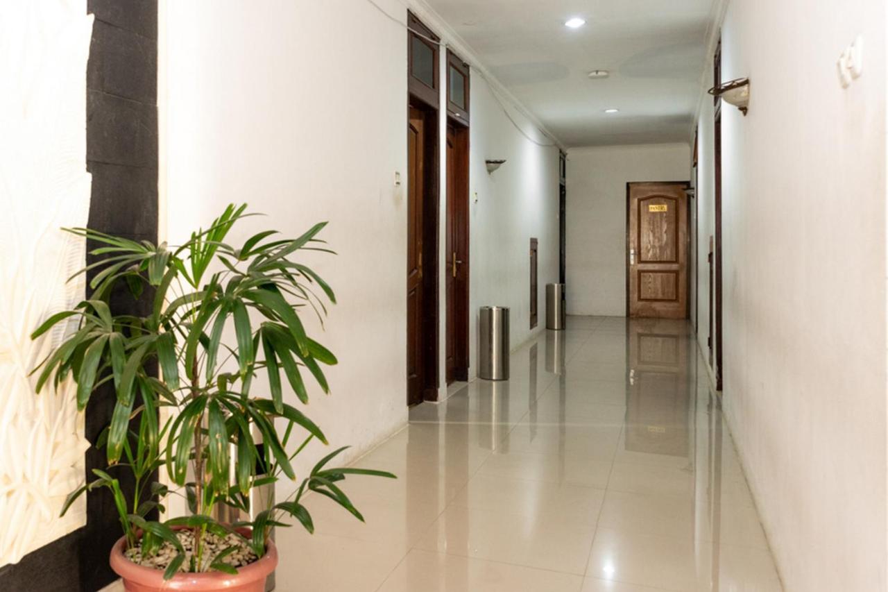 RedDoorz Plus Syariah near Java Supermall Semarang 2 Bagian luar foto