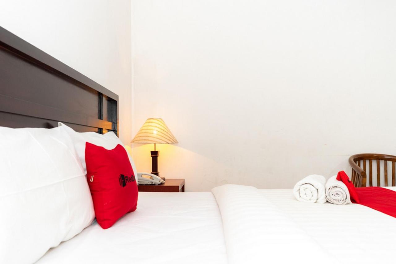RedDoorz Plus Syariah near Java Supermall Semarang 2 Bagian luar foto